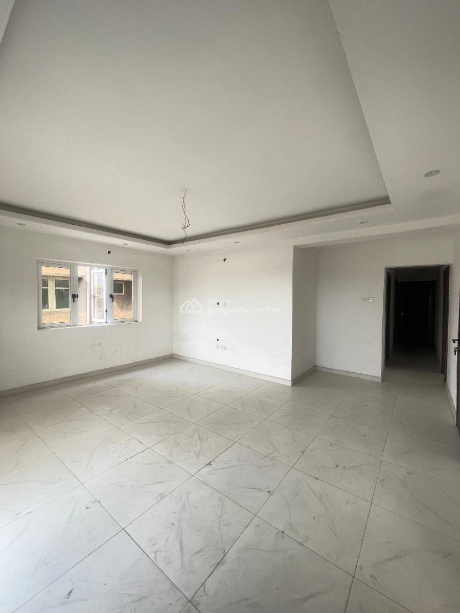 Exquisitely Built 3-bedroom Apartment, Surulere, Lagos, Block of Flats for Sale