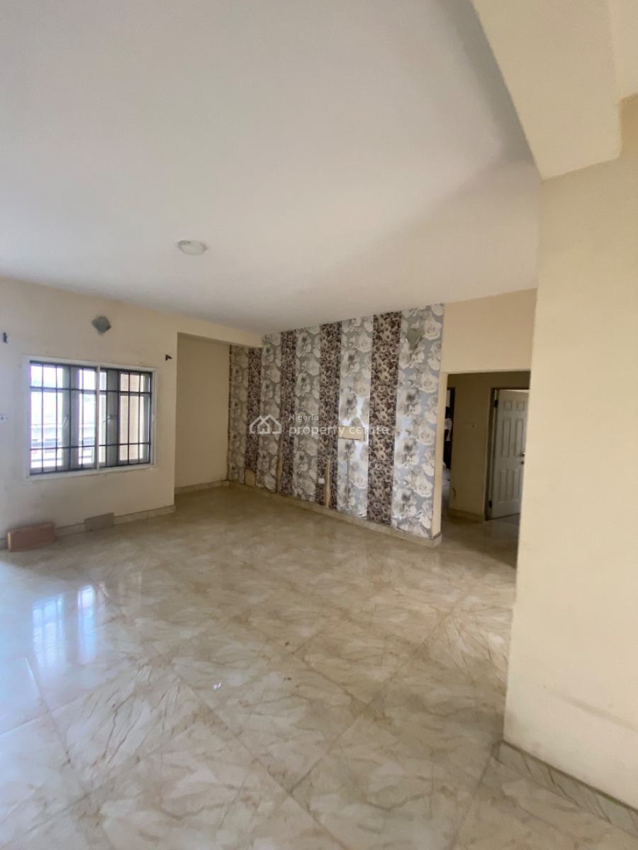 Well Maintained 2 Bedroom Apartment, Ologunfe, Awoyaya, Ibeju Lekki, Lagos, Flat / Apartment for Rent