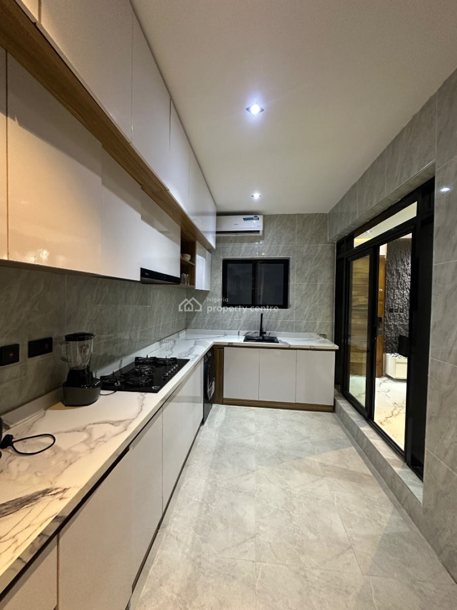 Fully Furnished 2 Bedroom Apartment, Illasan, Ikate, Lekki, Lagos, Flat / Apartment for Sale