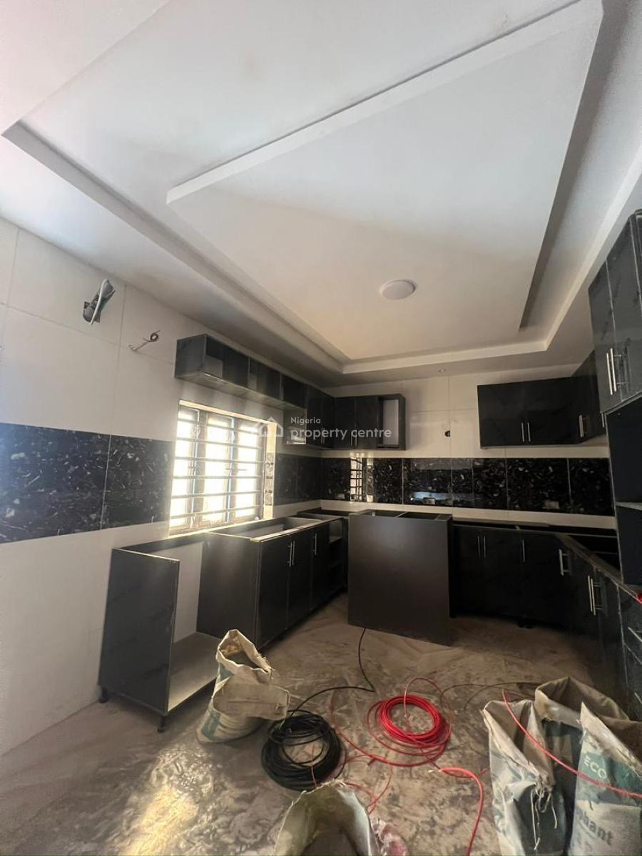 Elegant 5-bedroom Fully Detached Duplex, Magodo, Lagos, Detached Duplex for Sale