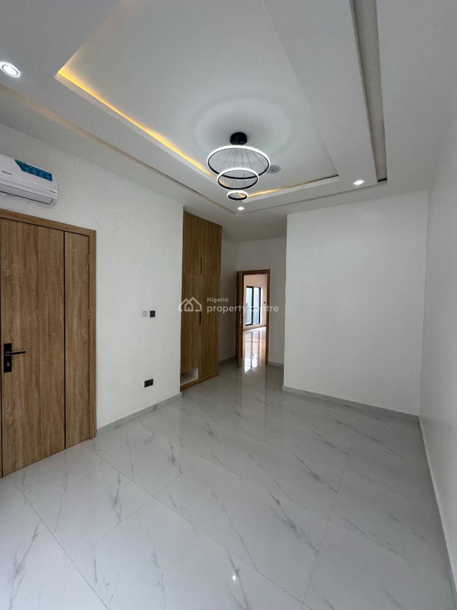 2 Bedroom Apartment, Ikate Elegushi, Lekki, Lagos, Flat / Apartment for Sale