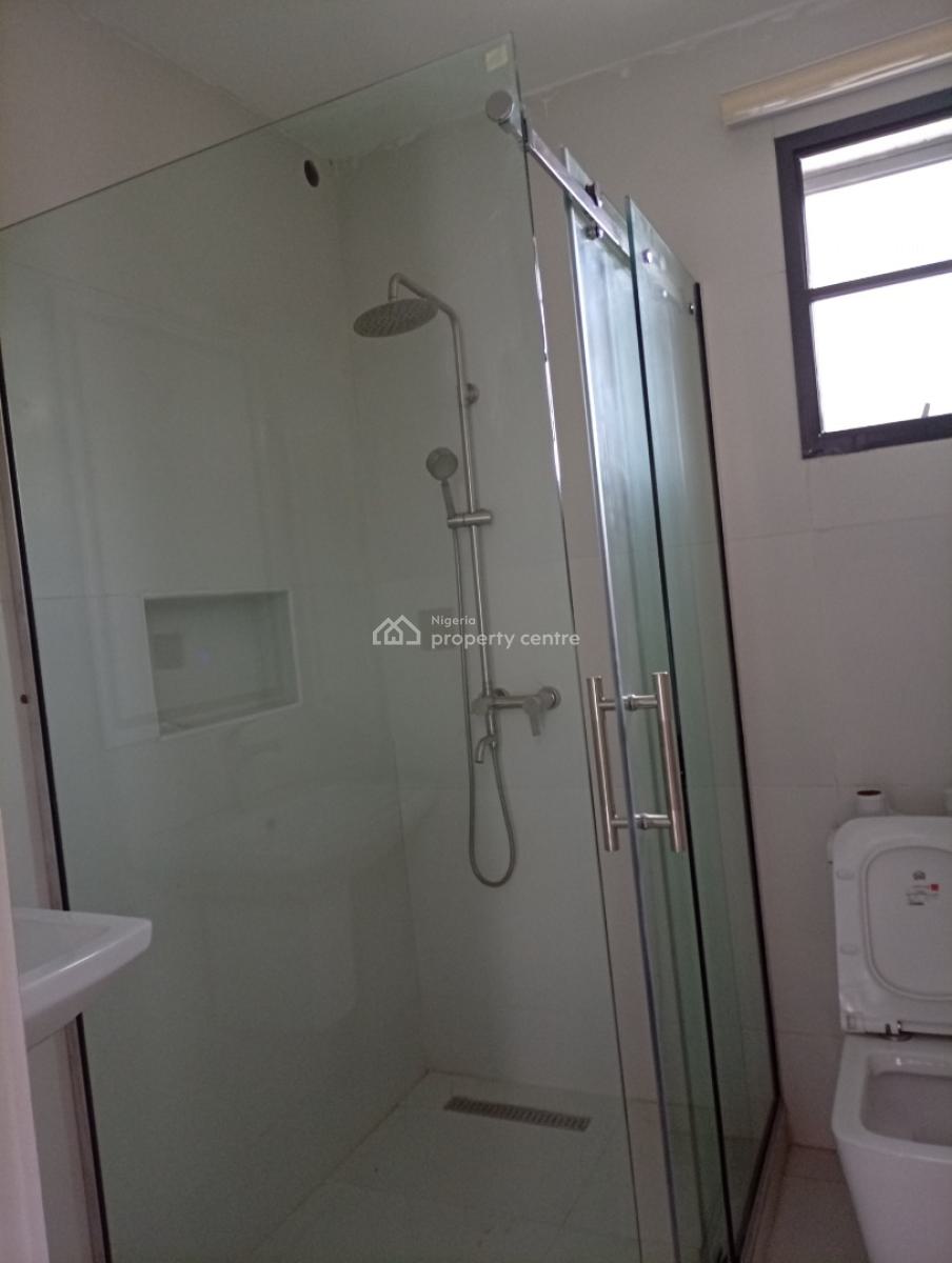 Luxury 2 Bedroom Apartment, Lekki Phase 1, Lekki, Lagos, Flat / Apartment for Sale
