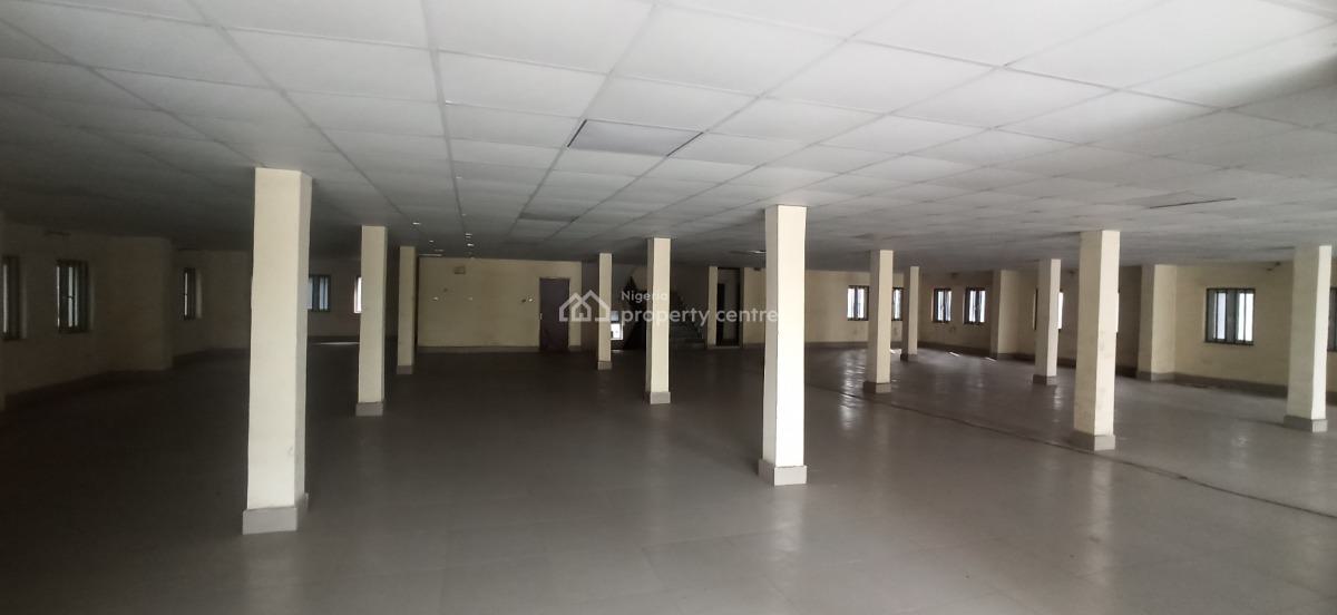 3 Floors Plaza, Wuse 2, Abuja, Plaza / Complex / Mall for Sale
