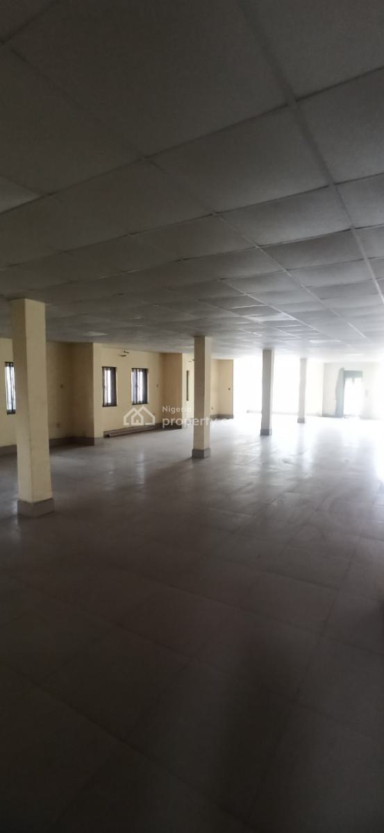 3 Floors Plaza, Wuse 2, Abuja, Plaza / Complex / Mall for Sale