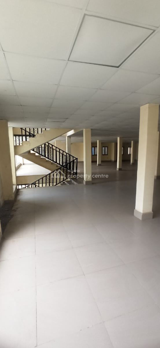 3 Floors Plaza, Wuse 2, Abuja, Plaza / Complex / Mall for Sale