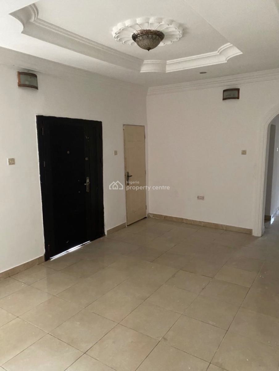 3 Bedroom Apartment Ground Floor, Omole Phase 2, Ikeja, Lagos, Flat / Apartment for Rent