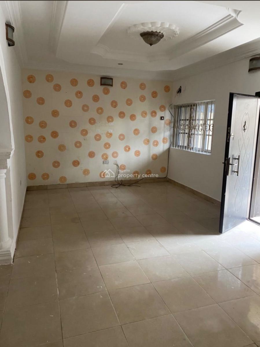 3 Bedroom Apartment Ground Floor, Omole Phase 2, Ikeja, Lagos, Flat / Apartment for Rent