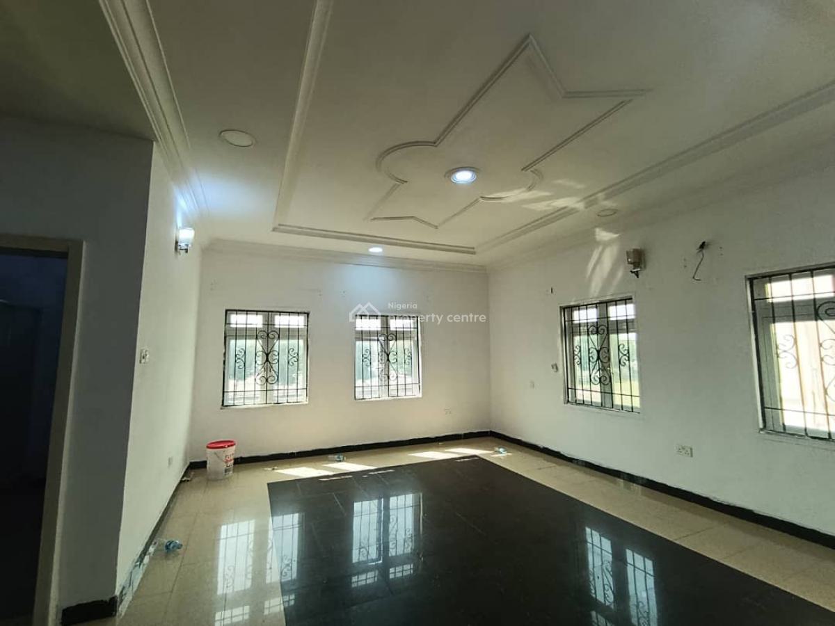 a Luxurious and Spacious Mini Flat, Chevron Drive/ Paradise 3/ Estate Chevron, Lekki, Lagos, Mini Flat (room and Parlour) for Rent