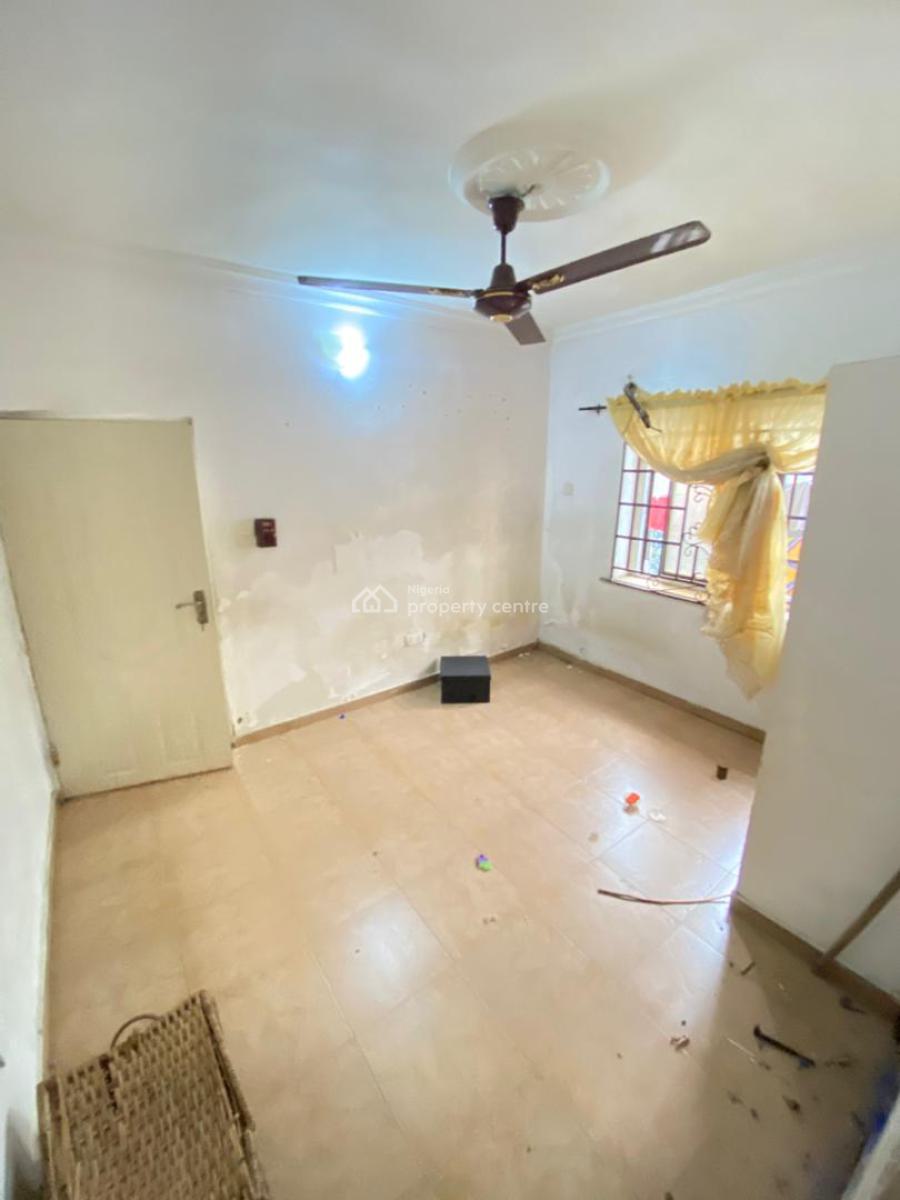 Luxury 2 Bedroom Flat, Gra Phase 1, Magodo, Lagos, Flat / Apartment for Rent