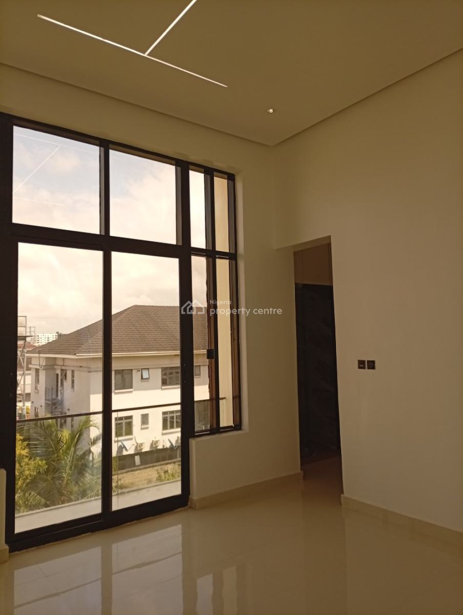 Luxury 3bedroom Apartment, Lekki Phase 1, Lekki, Lagos, Flat / Apartment for Sale