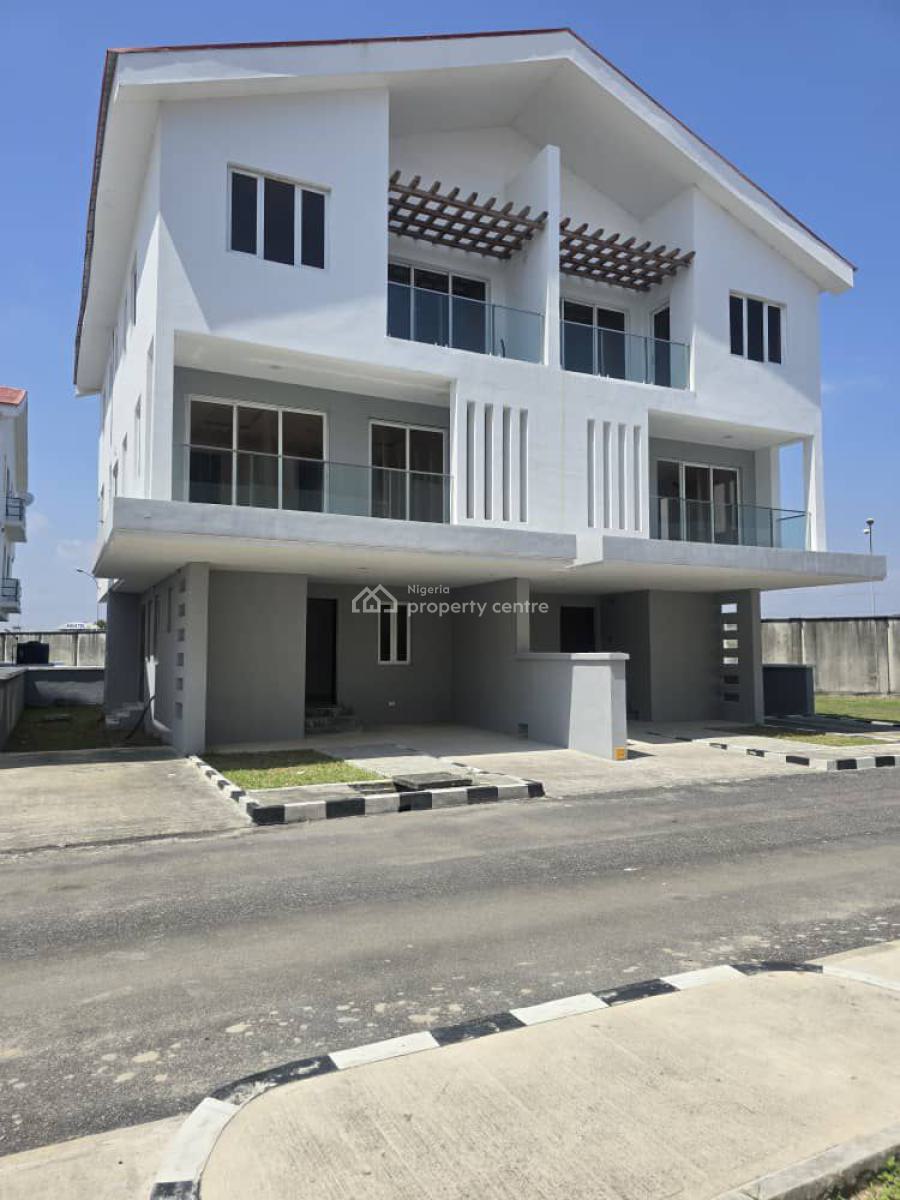 Spacious 4 Bedroom Semi Detached with Bq, Twinlake Chevron, Lekki, Lagos, Semi-detached Duplex for Rent