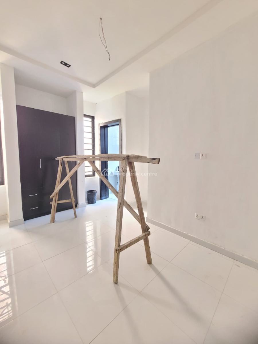 Massive and Stanllll 3bedroom Terrace Duplex, Ikota Gra, Lekki, Lagos, Terraced Duplex for Sale