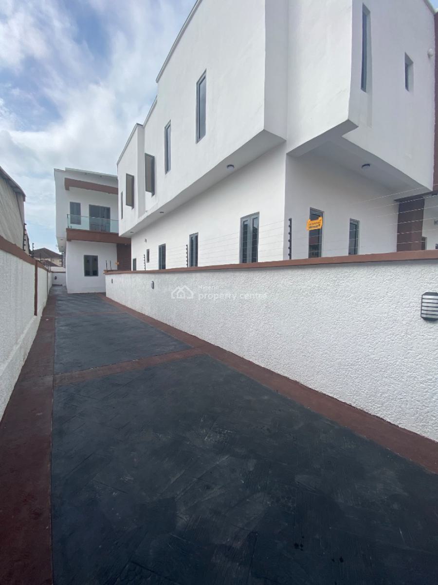 Luxury 4 Bedroom Duplex, Abijo, Lekki, Lagos, Semi-detached Duplex for Sale