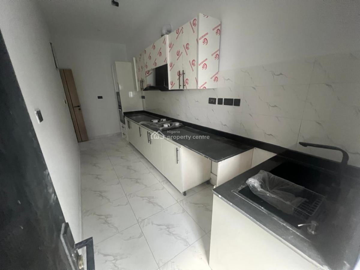 Brand New 2 Bedroom Apartment, Ologolo, Lekki, Lagos, Flat / Apartment for Sale