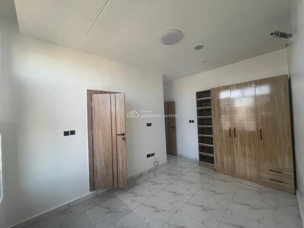 Brand New 2 Bedroom Apartment, Ologolo, Lekki, Lagos, Flat / Apartment for Sale