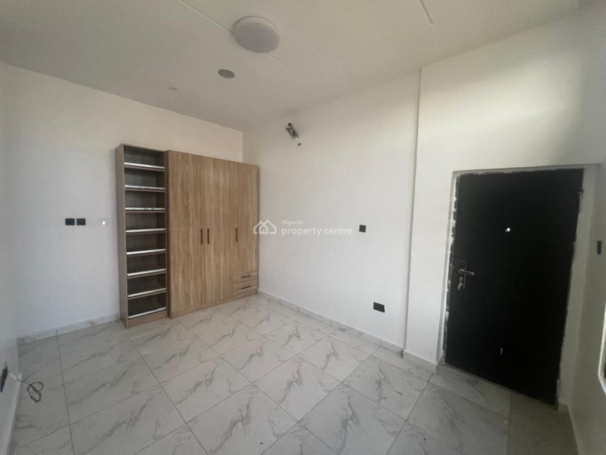 Brand New 2 Bedroom Apartment, Ologolo, Lekki, Lagos, Flat / Apartment for Sale