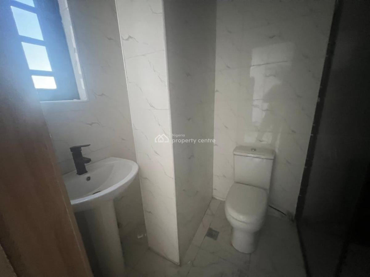 Brand New 2 Bedroom Apartment, Ologolo, Lekki, Lagos, Flat / Apartment for Sale