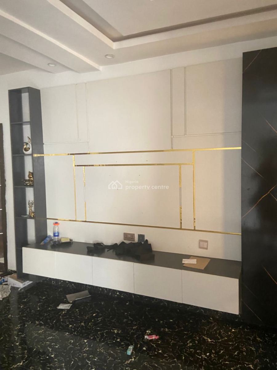 Luxury 2 Bedroom Flat, Gra Phase 1, Magodo, Lagos, Flat / Apartment for Rent