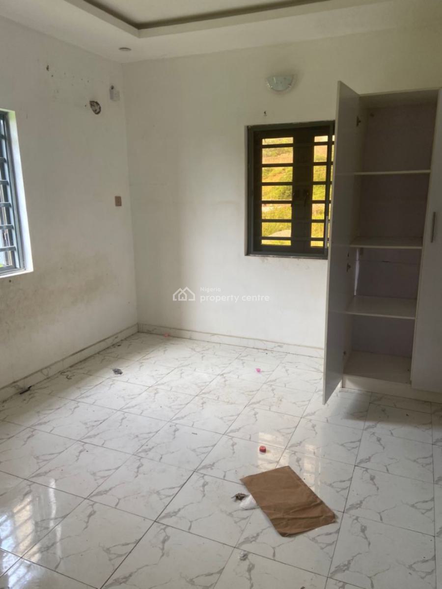 Luxury 2 Bedroom Flat, Gra Phase 1, Magodo, Lagos, Flat / Apartment for Rent