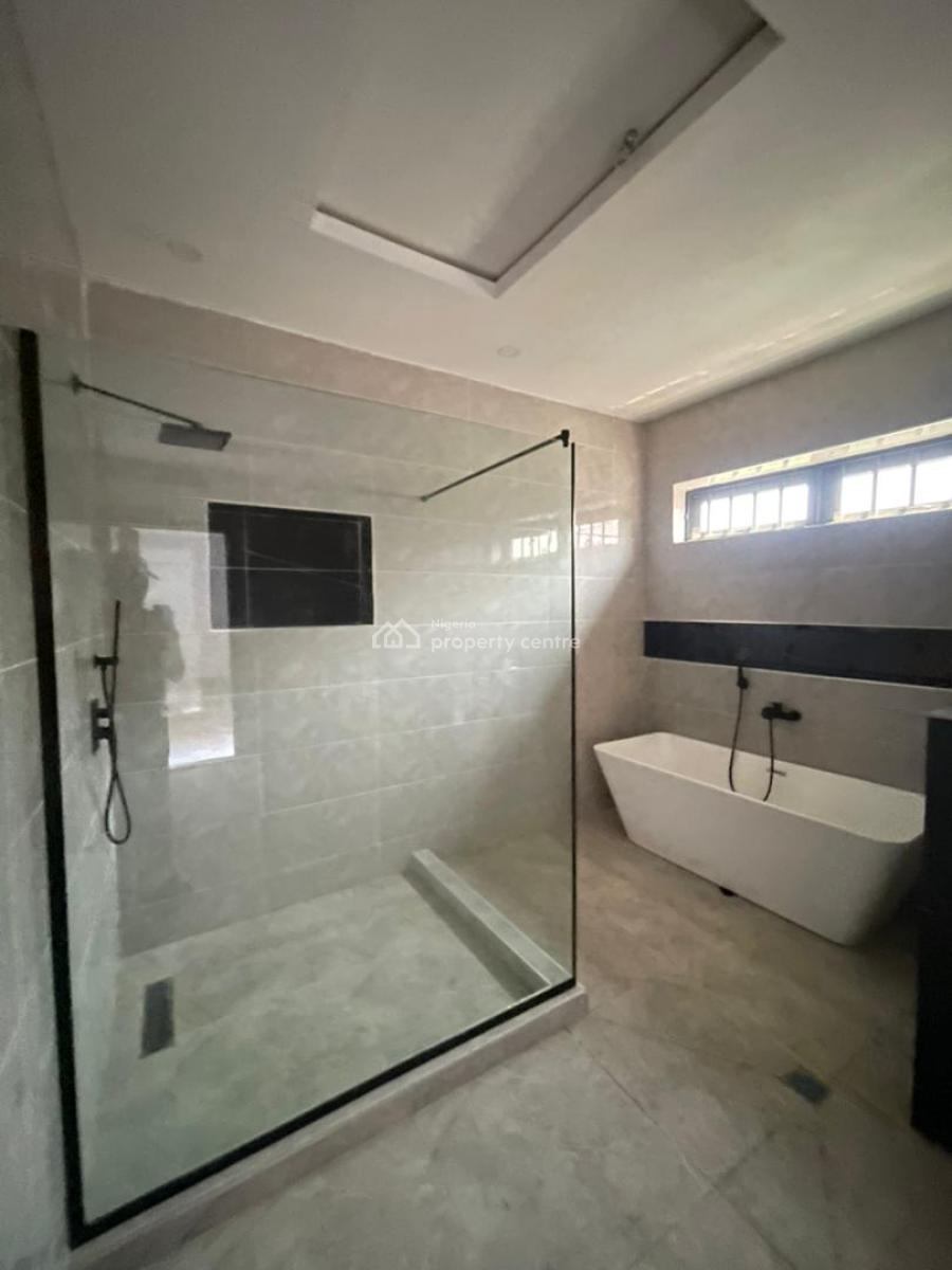 Luxurious 2 Bedroom Apartment, Ikate, Lekki Phase 1, Lekki, Lagos, Flat / Apartment for Sale