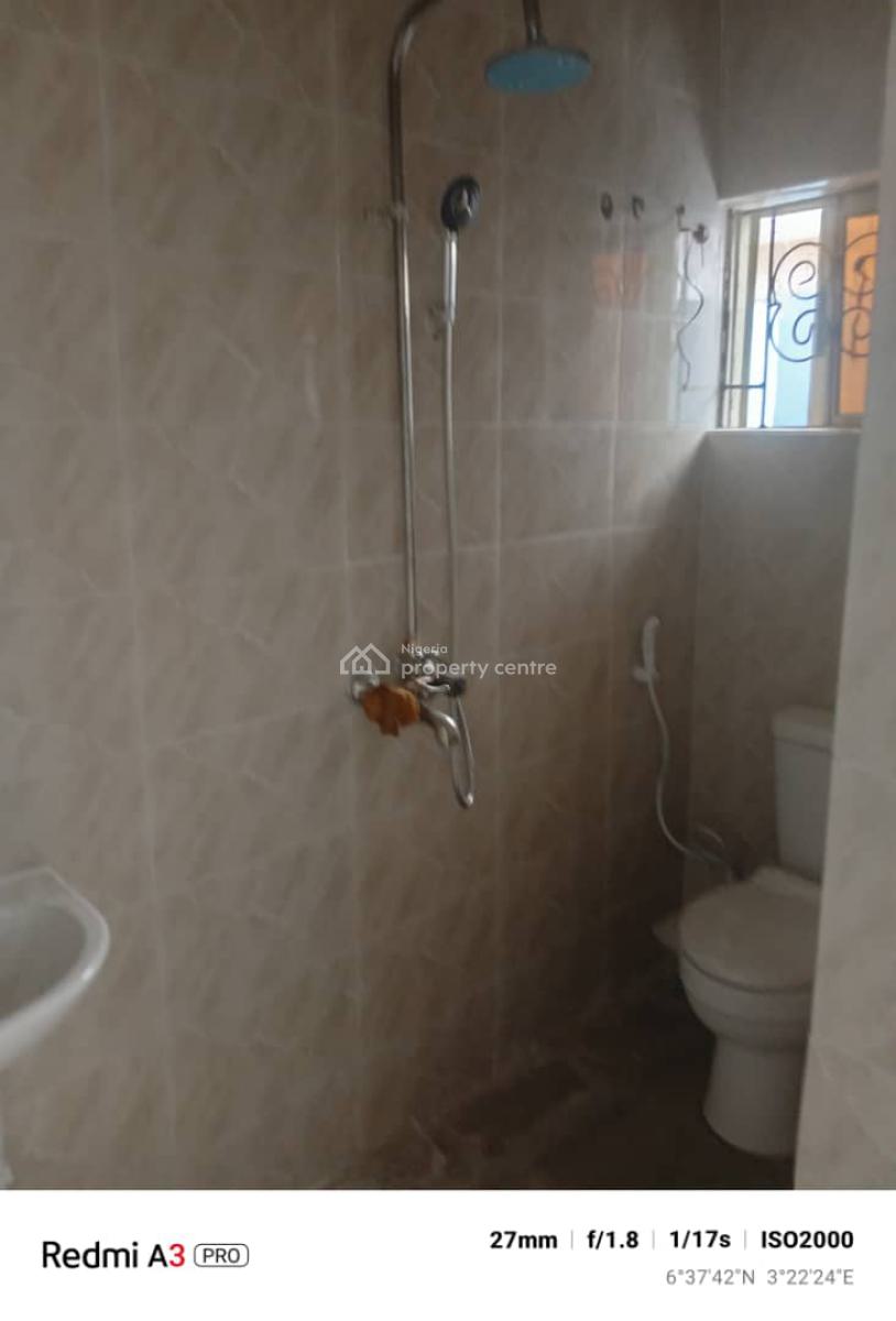 Luxury 2 Bedroom Flat, Olowora, Magodo, Lagos, Flat / Apartment for Rent