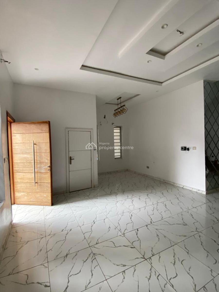 Lovely Spacious Studio Apartment, Royal Pine Estate, Ikota, Lekki, Lagos, Flat / Apartment for Rent