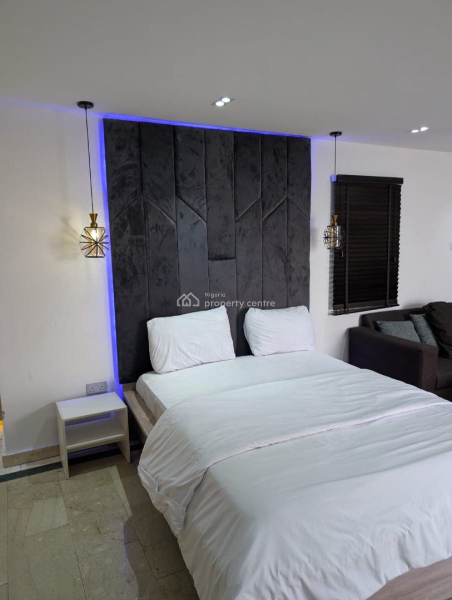 Lakefront 2 Bedroom Furnished Apartment, Vgc, Lekki, Lagos, Flat / Apartment Short Let