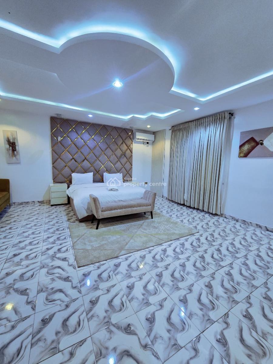 Luxury 2 Bedroom Apartment, Gra Phase 2, Magodo, Lagos, Flat / Apartment Short Let