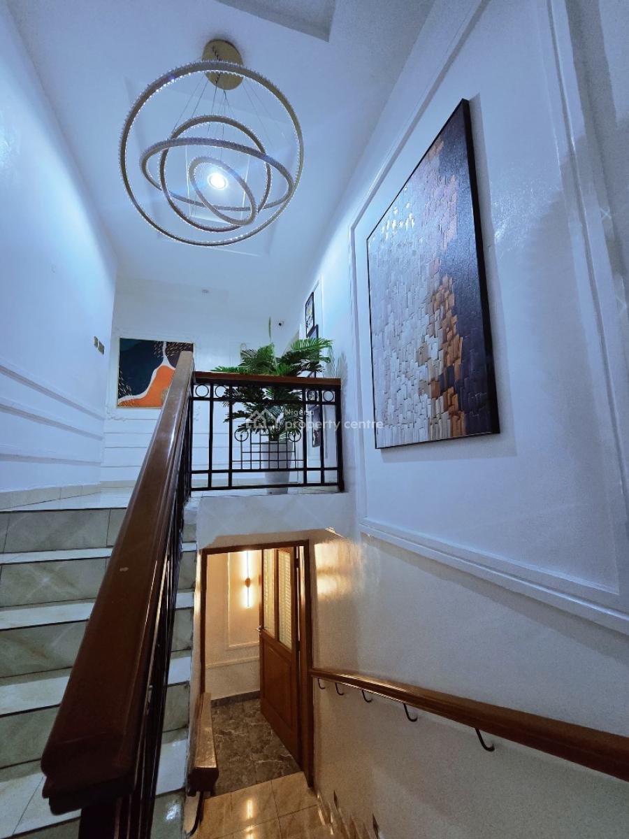 Luxury 2 Bedroom Apartment, Gra Phase 2, Magodo, Lagos, Flat / Apartment Short Let