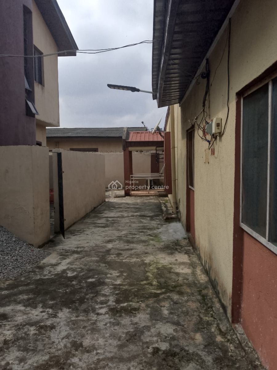 2 Bedroom Flat, Abule Egba, Agege, Lagos, Flat / Apartment for Rent