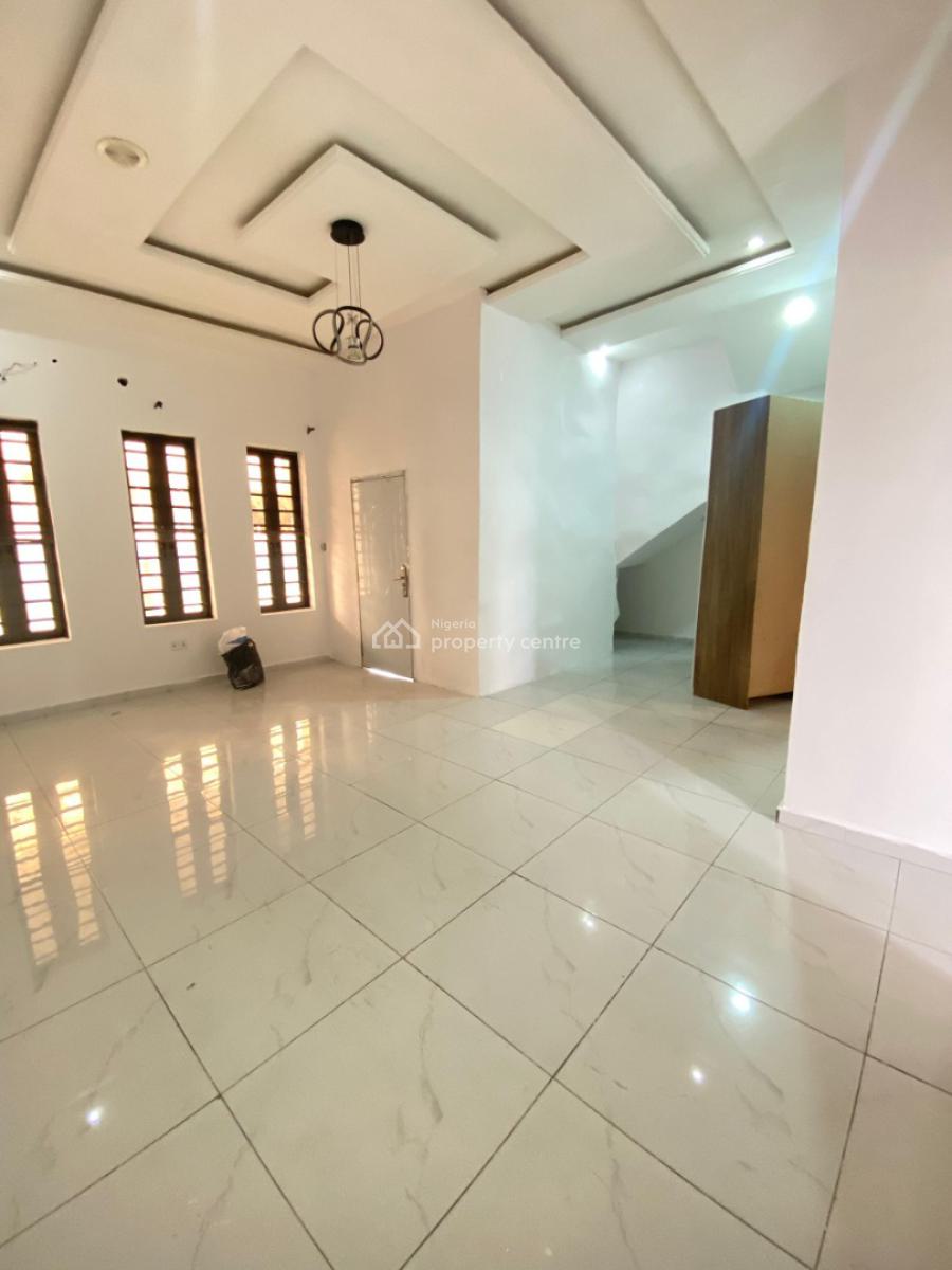 Studio Apartment with a Mini Palour, Orchid Road, Lekki, Lagos, Mini Flat (room and Parlour) for Rent