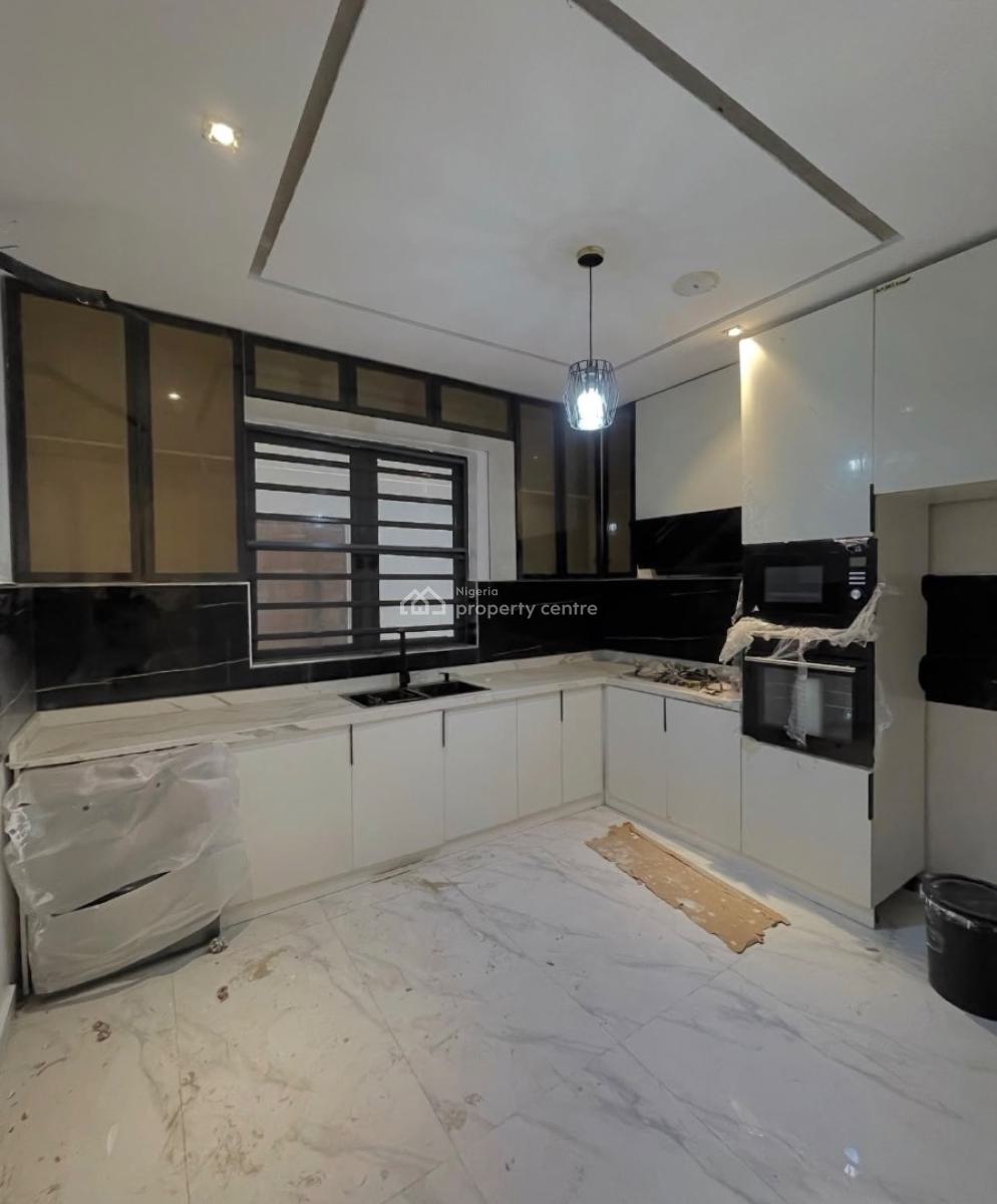 Spacious 2 Bedroom Apartment with Bq, Ikate, Lekki, Lagos, Flat / Apartment for Rent