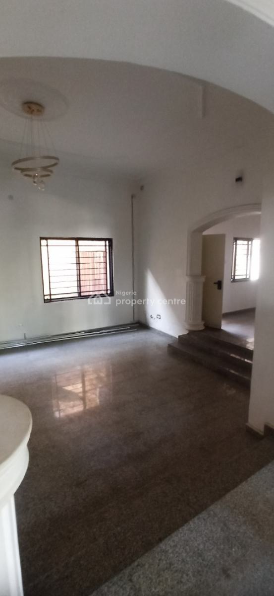 4 Bedrooms Duplex with a Bq, Wuse 2, Abuja, Semi-detached Duplex for Rent