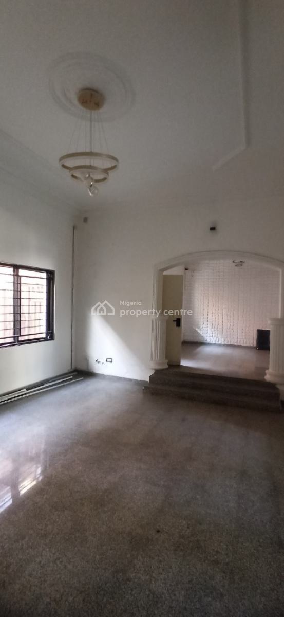 4 Bedrooms Duplex with a Bq, Wuse 2, Abuja, Semi-detached Duplex for Rent