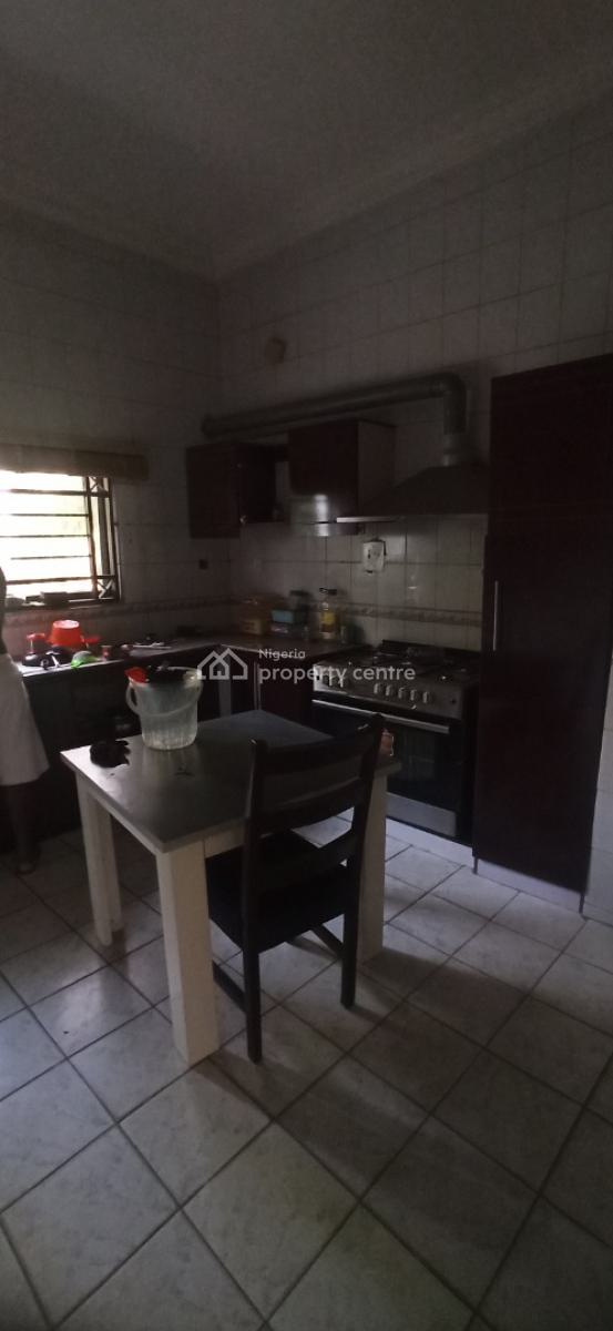 4 Bedrooms Duplex with a Bq, Wuse 2, Abuja, Semi-detached Duplex for Rent