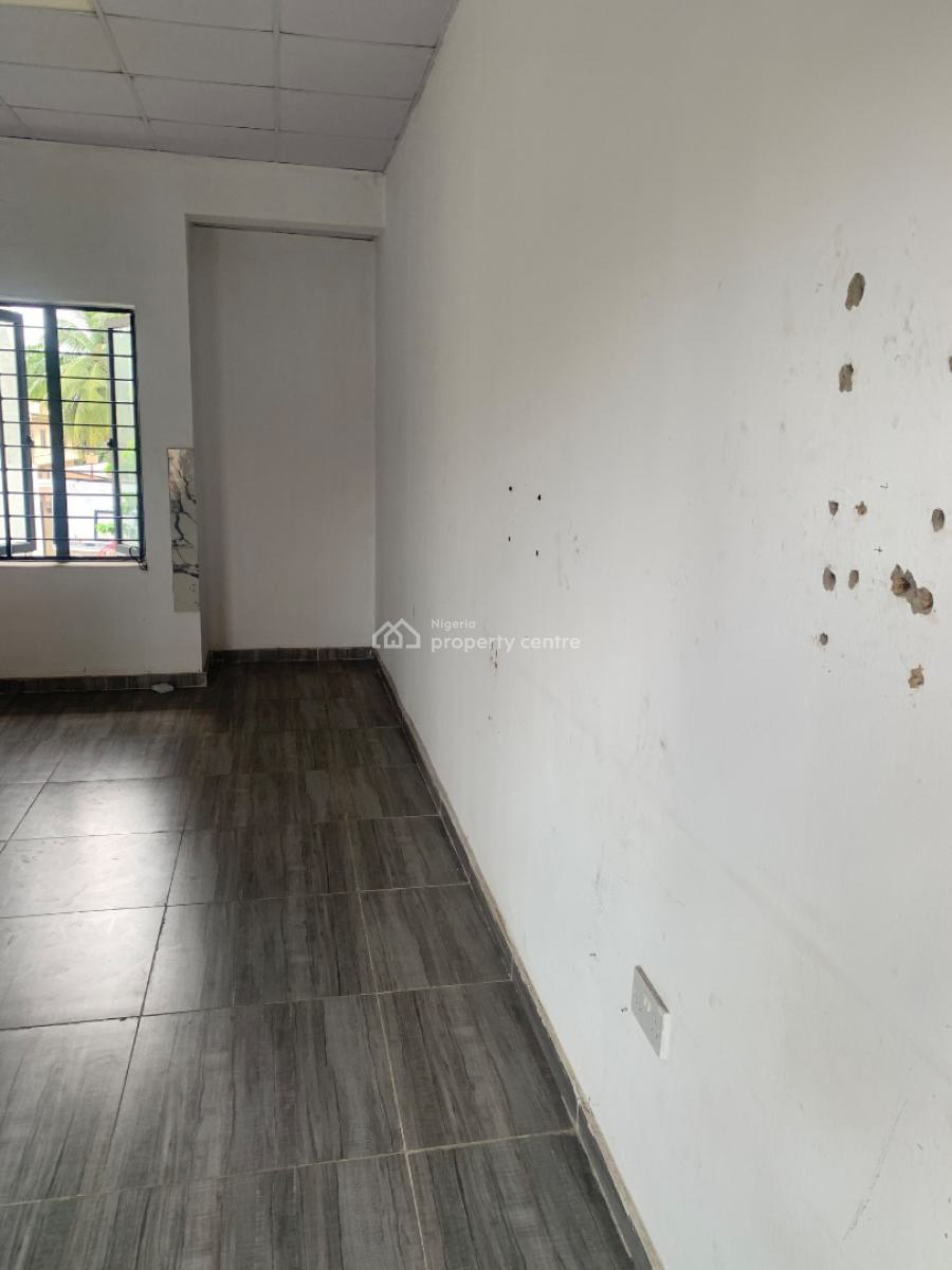 Well Maintained and Spacious Shops, Maryland, Lagos, Shop for Rent