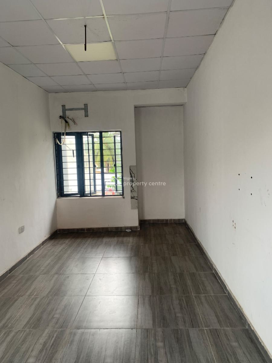 Well Maintained and Spacious Shops, Maryland, Lagos, Shop for Rent