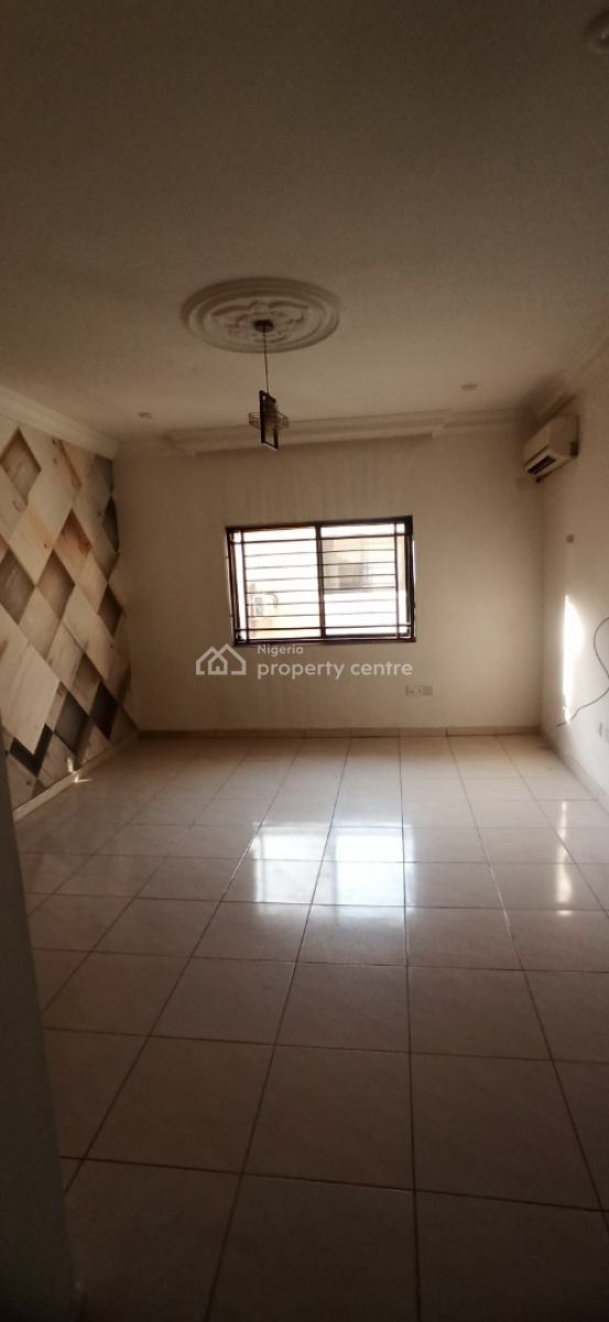 Clean 4 Bedrooms Duplex, Wuse 2, Abuja, Semi-detached Duplex for Rent