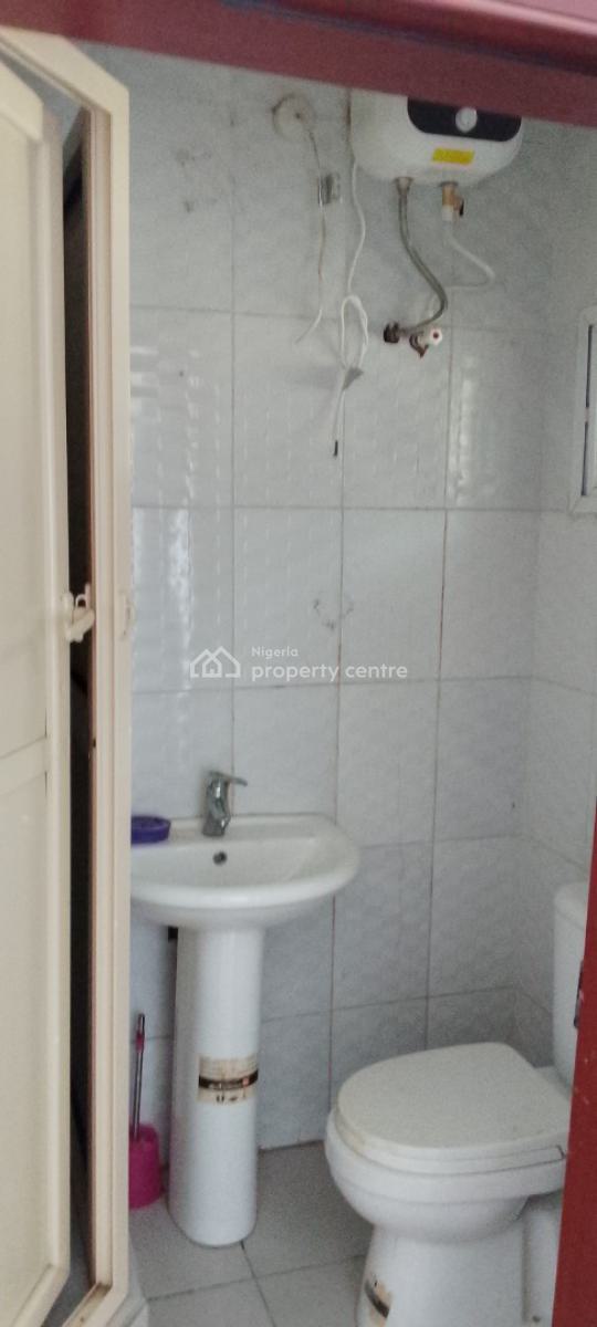 a Spacious Studio Room Self Contain, Paradise 3 Estate, Lekki, Lagos, Self Contain (single Rooms) for Rent