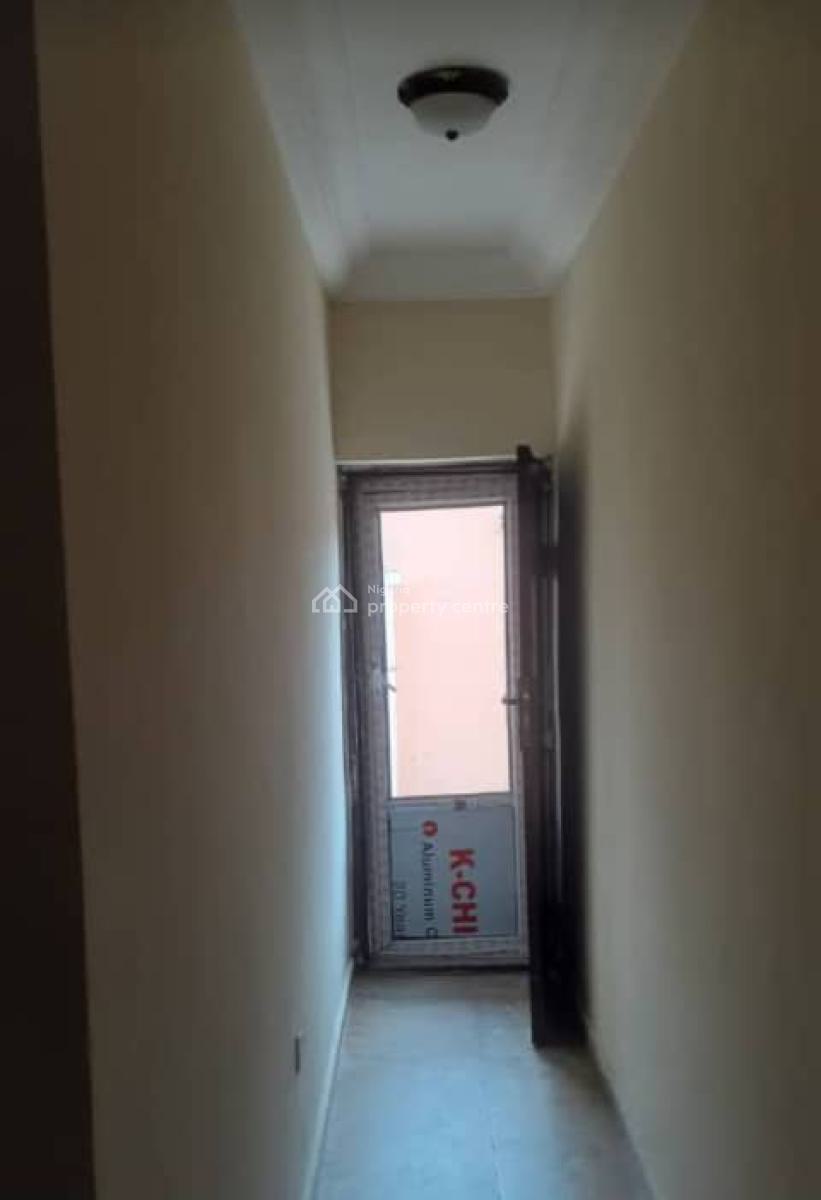 Clean 3 Bedroom Apartment, Westwood Estate, Badore, Ajah, Lagos, Flat / Apartment for Rent