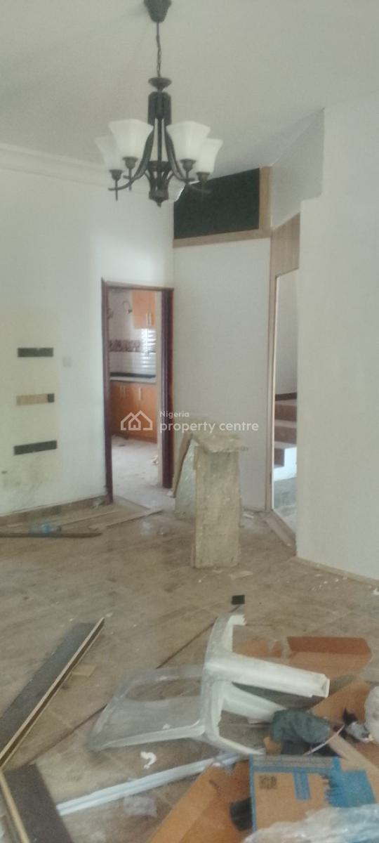 a Standard Room and Parlor with Well Fitted Kichen, Chevron Drive/ Paradise 3/ Chevron, Lekki, Lagos, Mini Flat (room and Parlour) for Rent