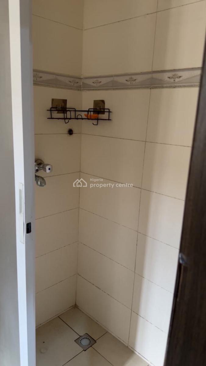 Luxury Shared Apartment in a Secured Estate, Off Freedom Way, Lekki Phase 1, Lekki, Lagos, Self Contain (single Rooms) for Rent