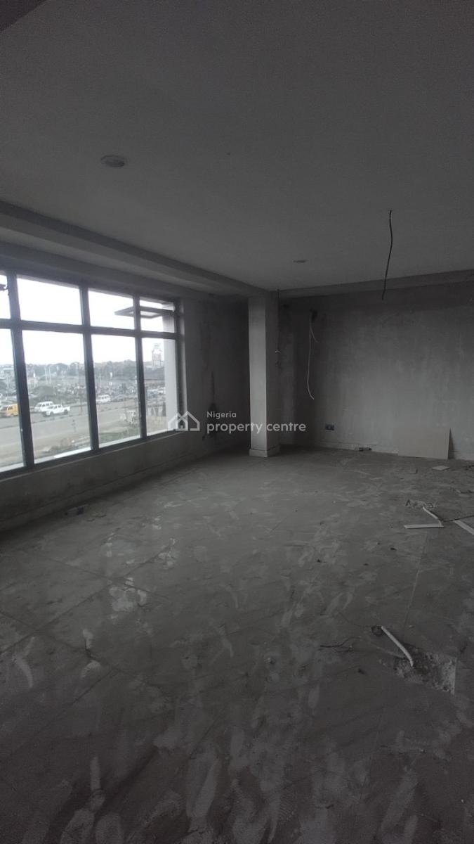 Shop & Office Space, Sangotedo, Ajah, Lagos, Plaza / Complex / Mall for Rent