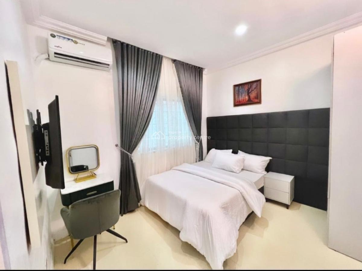 Luxury Fully Furnished and Serviced 2 Bedroom Apartment, Lekki Phase 1, Lekki, Lagos, Flat / Apartment for Rent