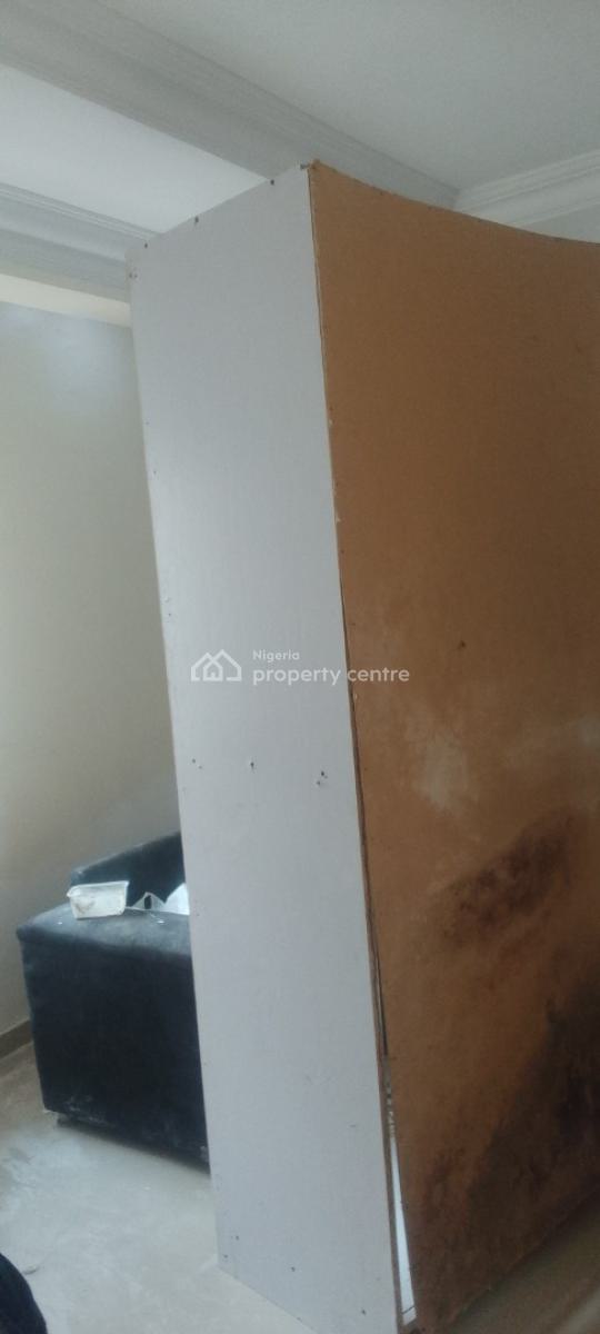 a Spacious Mini Flat, Chevron Drive/ Carlton Gate Estate/ Chevron, Lekki, Lagos, Mini Flat (room and Parlour) for Rent