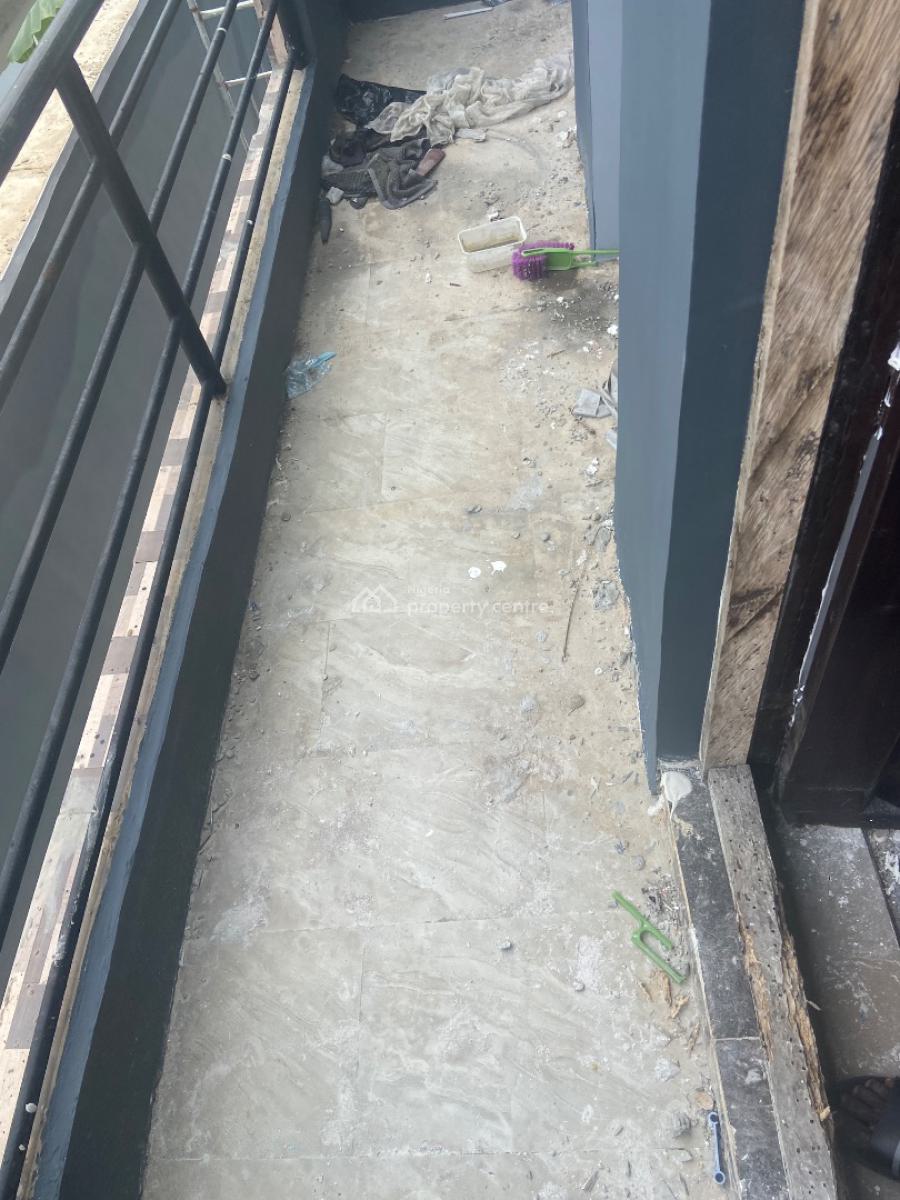 Newly Renovated Mini Flat Spacious and Convenient, Akoka, Yaba, Lagos, Mini Flat (room and Parlour) for Rent