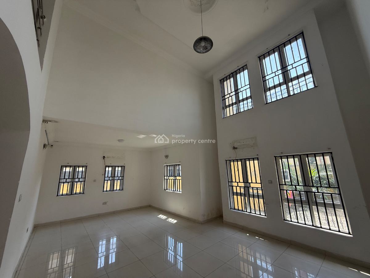 Spacious 4 Bedroom Detached Duplex with Spacious Compound Space, Off Admiralty Way, Lekki Phase 1, Lekki, Lagos, Detached Duplex for Rent