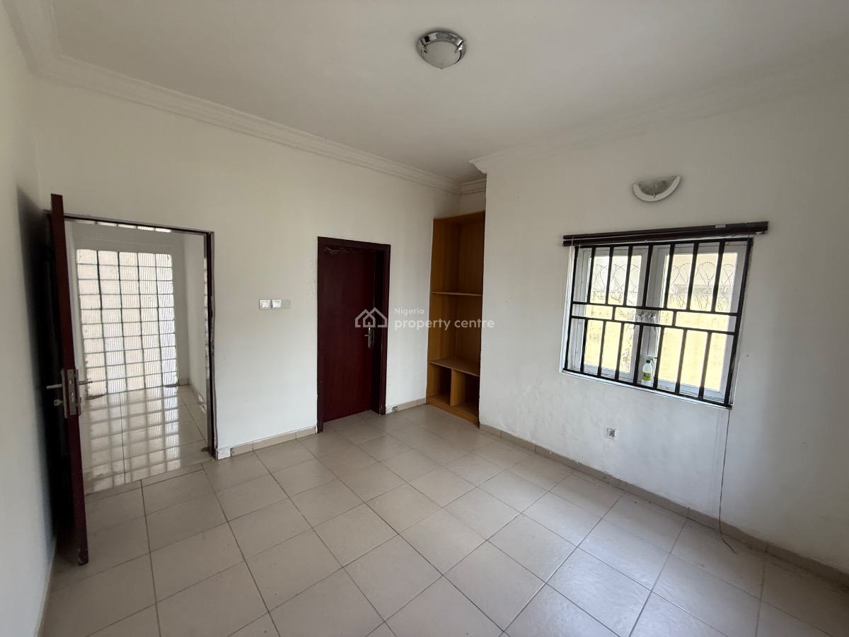 Spacious 4 Bedroom Detached Duplex with Spacious Compound Space, Off Admiralty Way, Lekki Phase 1, Lekki, Lagos, Detached Duplex for Rent
