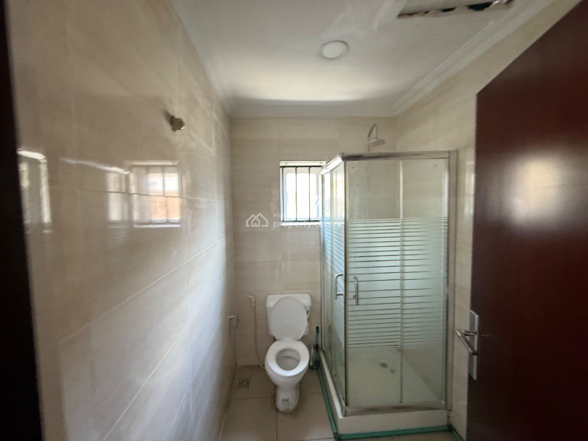 Spacious 4 Bedroom Detached Duplex with Spacious Compound Space, Off Admiralty Way, Lekki Phase 1, Lekki, Lagos, Detached Duplex for Rent
