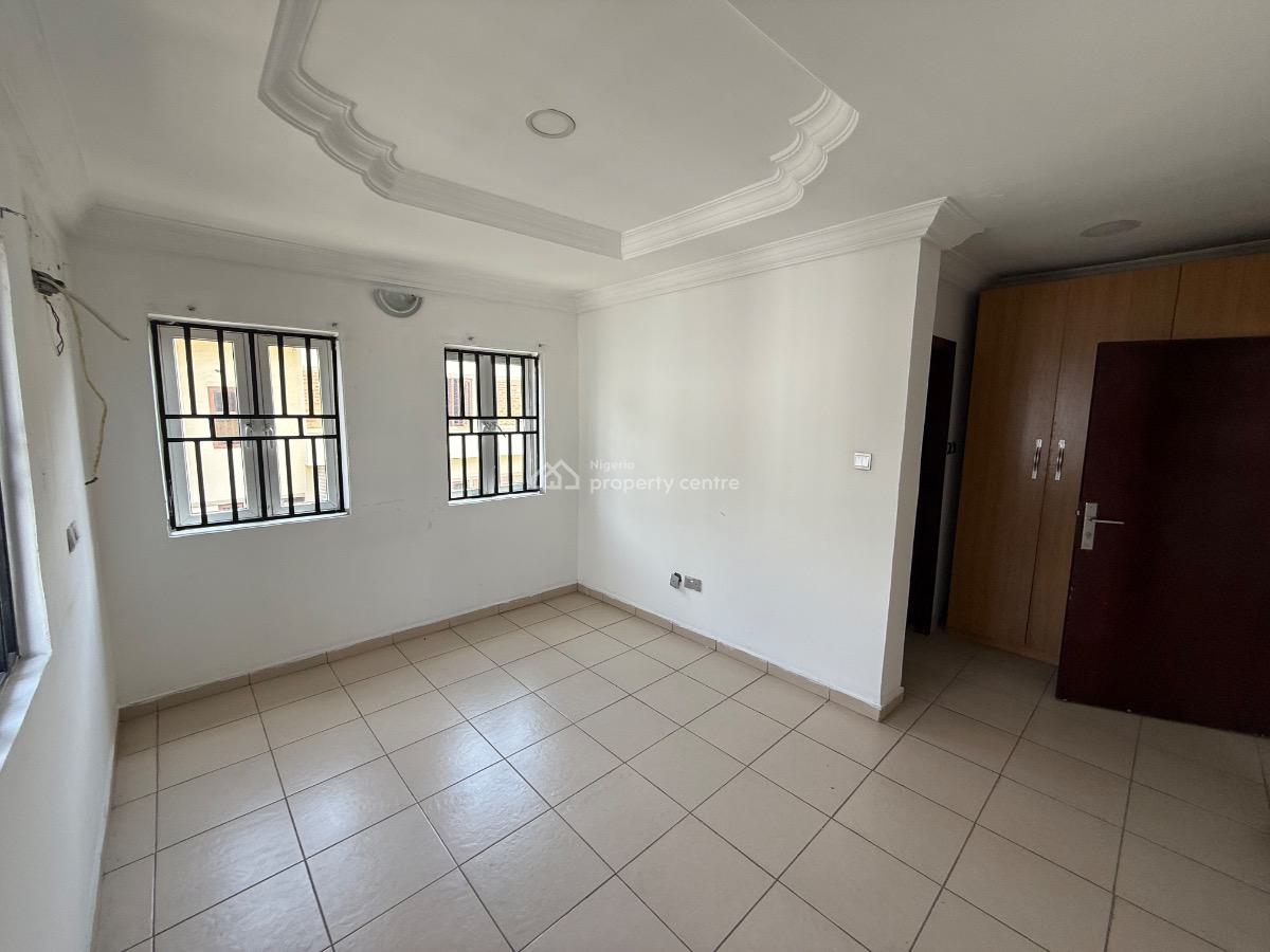Spacious 4 Bedroom Detached Duplex with Spacious Compound Space, Off Admiralty Way, Lekki Phase 1, Lekki, Lagos, Detached Duplex for Rent